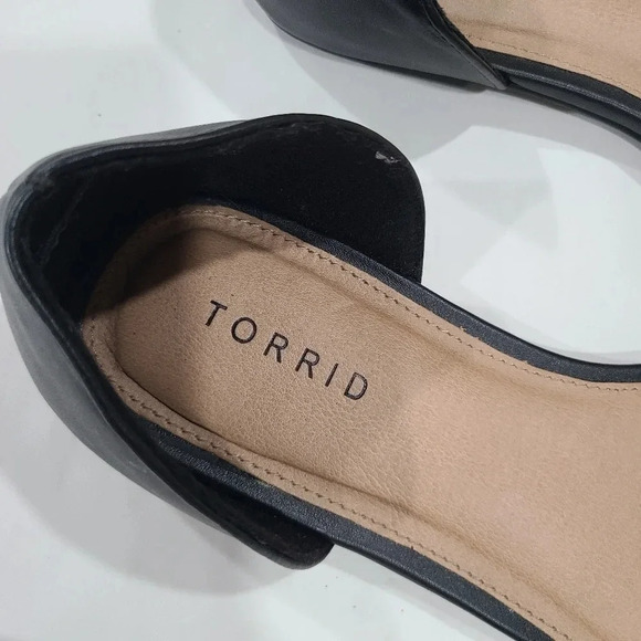 Torrid Faux Leather Woven Peep Toe Slip On Sandal Flats in Black 10.5W - Picture 3 of 6